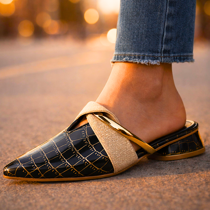 Harper Lane Gator Slip-Onit