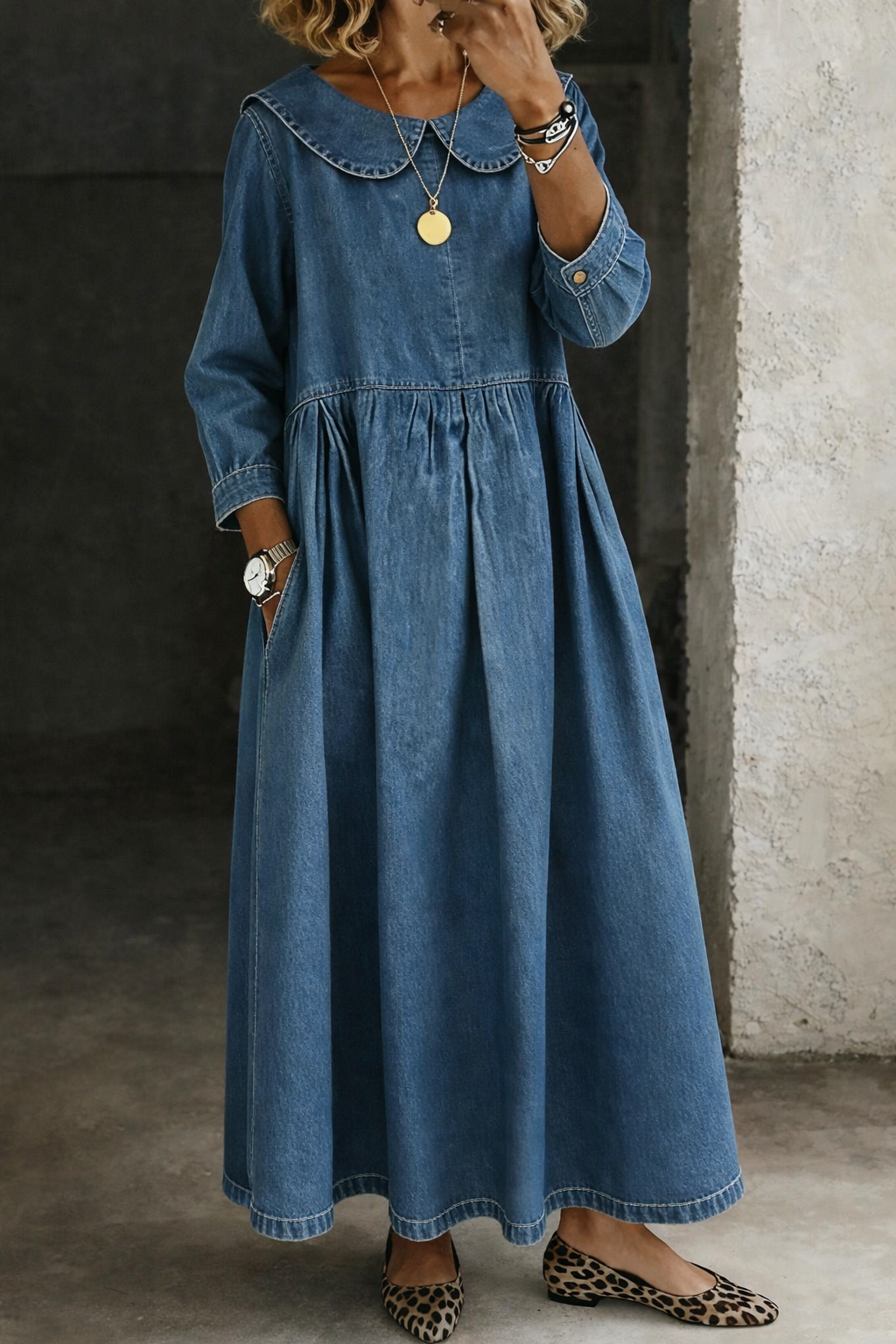 Clara | Denim-mekko Peter Pan -kauluksella