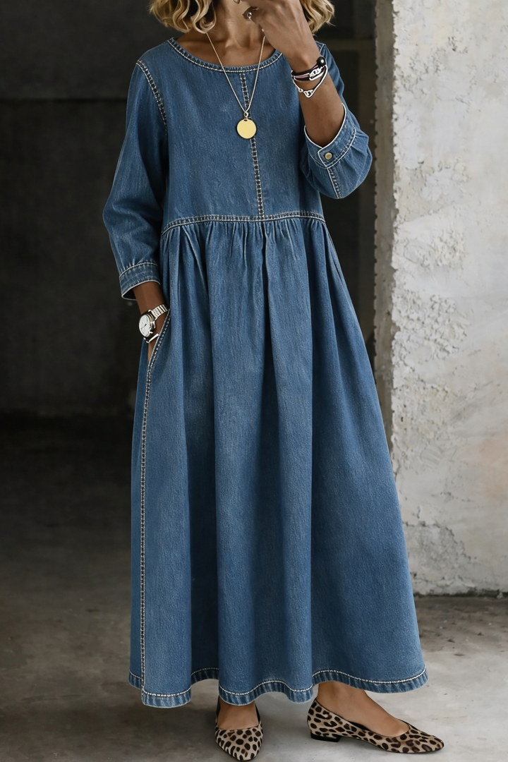 Melissa | Pyöreäkauluksinen Denim-mekko pitkillä hihoilla