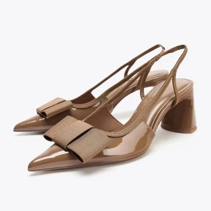 Scarlett | Elegantit Slingback-kengät Kaarevalla Soljella