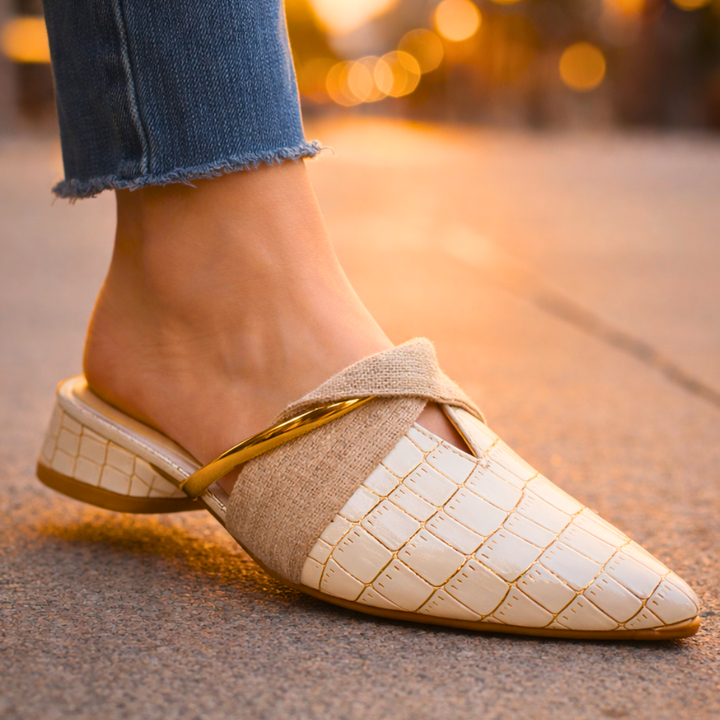 Harper Lane Gator Slip-Onit