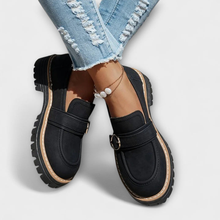 Lora – Rentot Loafers pyöreällä kärjellä
