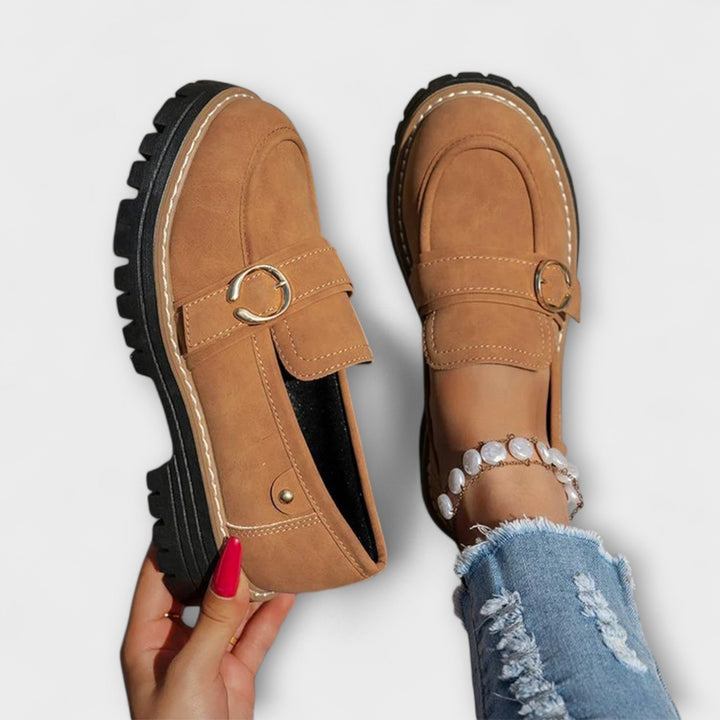 Lora – Rentot Loafers pyöreällä kärjellä