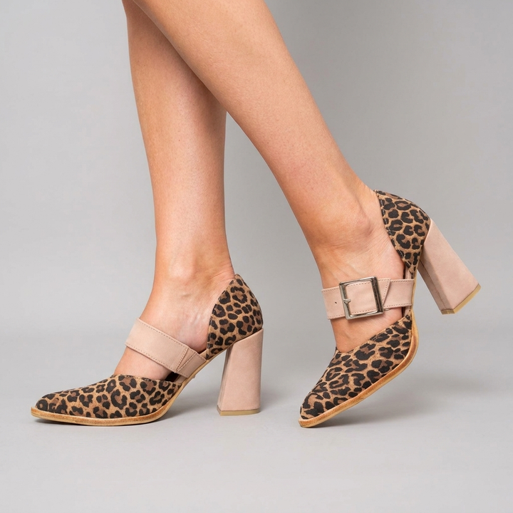 Luvia | Naisten teräväkärkiset stiletto-kengät